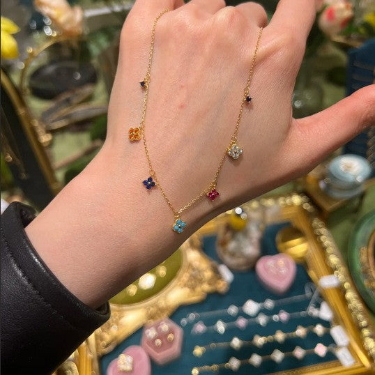 Color Clover Female Summer White Special Interest Light Luxury Temperament Bracelets