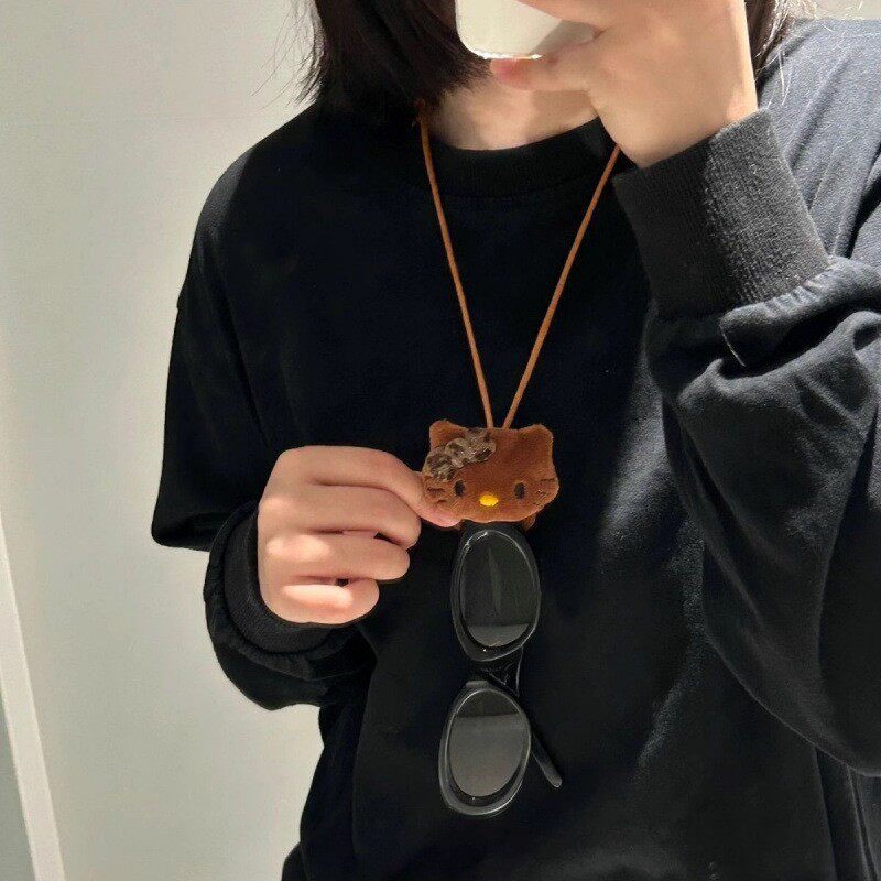 Clip Sweater Chain Female Outdoor Portable Pendant