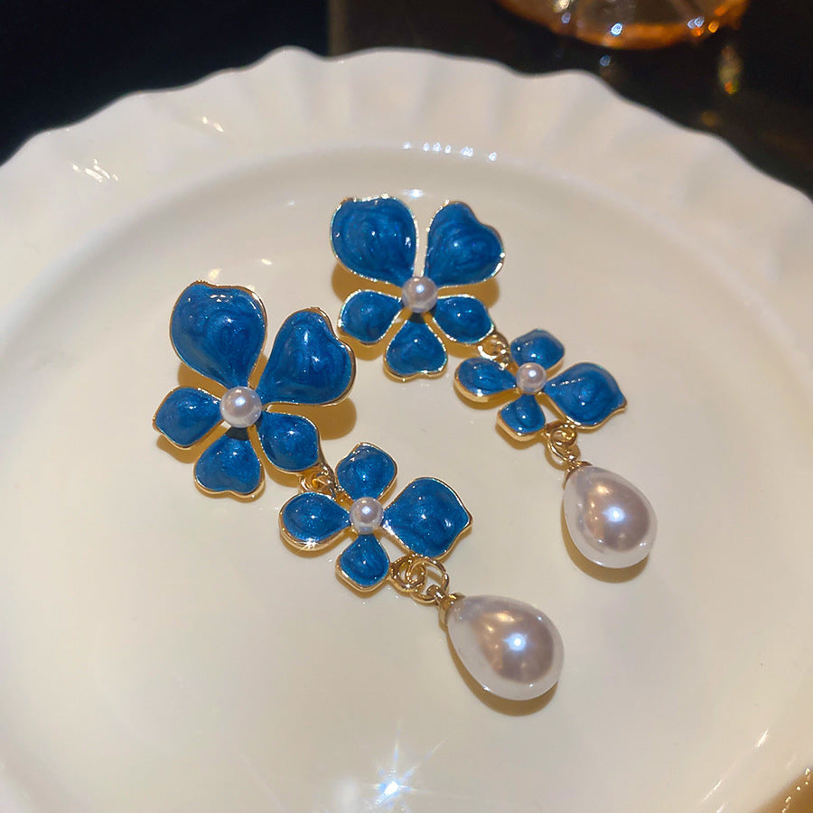 Jardin Monet Blue Glaze Flowers Pipa Pearl Chinese Retro Light Stud Earrings
