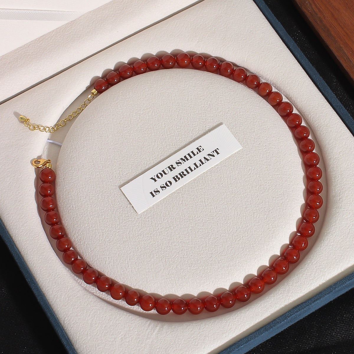 Retro Simple High-grade Clavicle Chain Elegant Graceful Necklaces