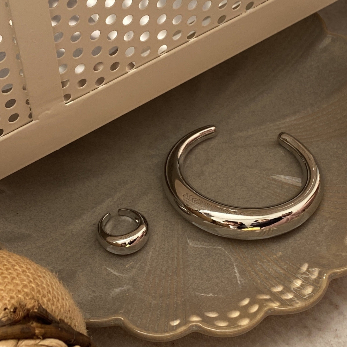 Women's Texture Collection Stylish Unique Temperament Twin Wear Rings