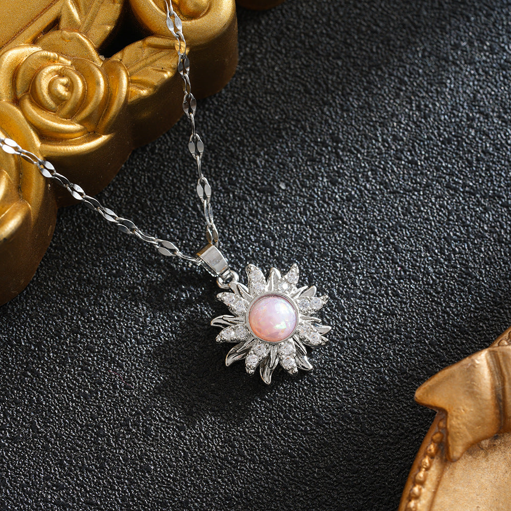 Women's Rotating Exquisite Sunflower Light Luxury Minority Necklaces