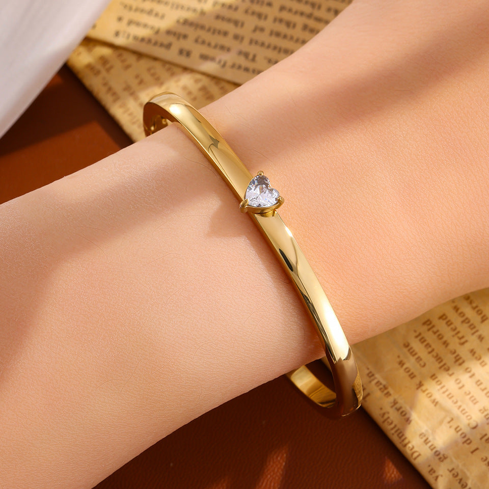 Stainless Steel Loving Heart Zircon Simple Style Bracelet