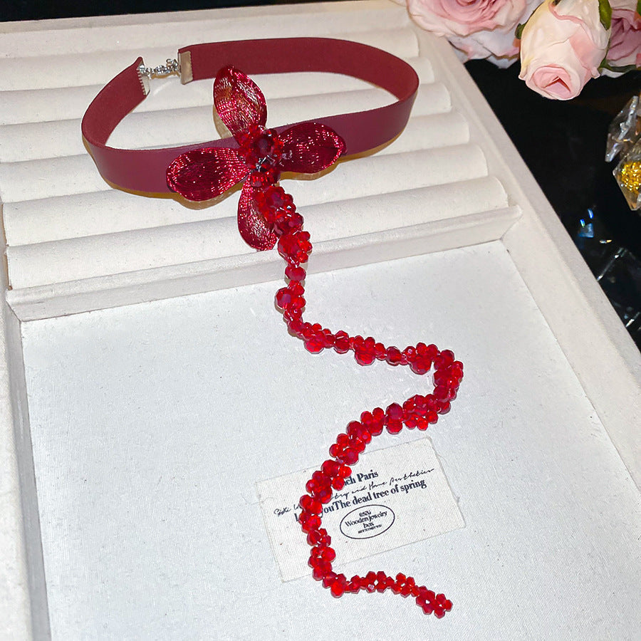 Women's Butterfly Irregular Pearl Temperament Clavicle Chain Versatile High Necklaces