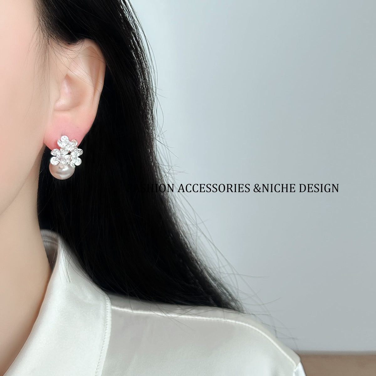 Women's Exquisite Flowers Surrounded Exaggerated Large Pearl Fashionable Sterling Sier Stud Earrings