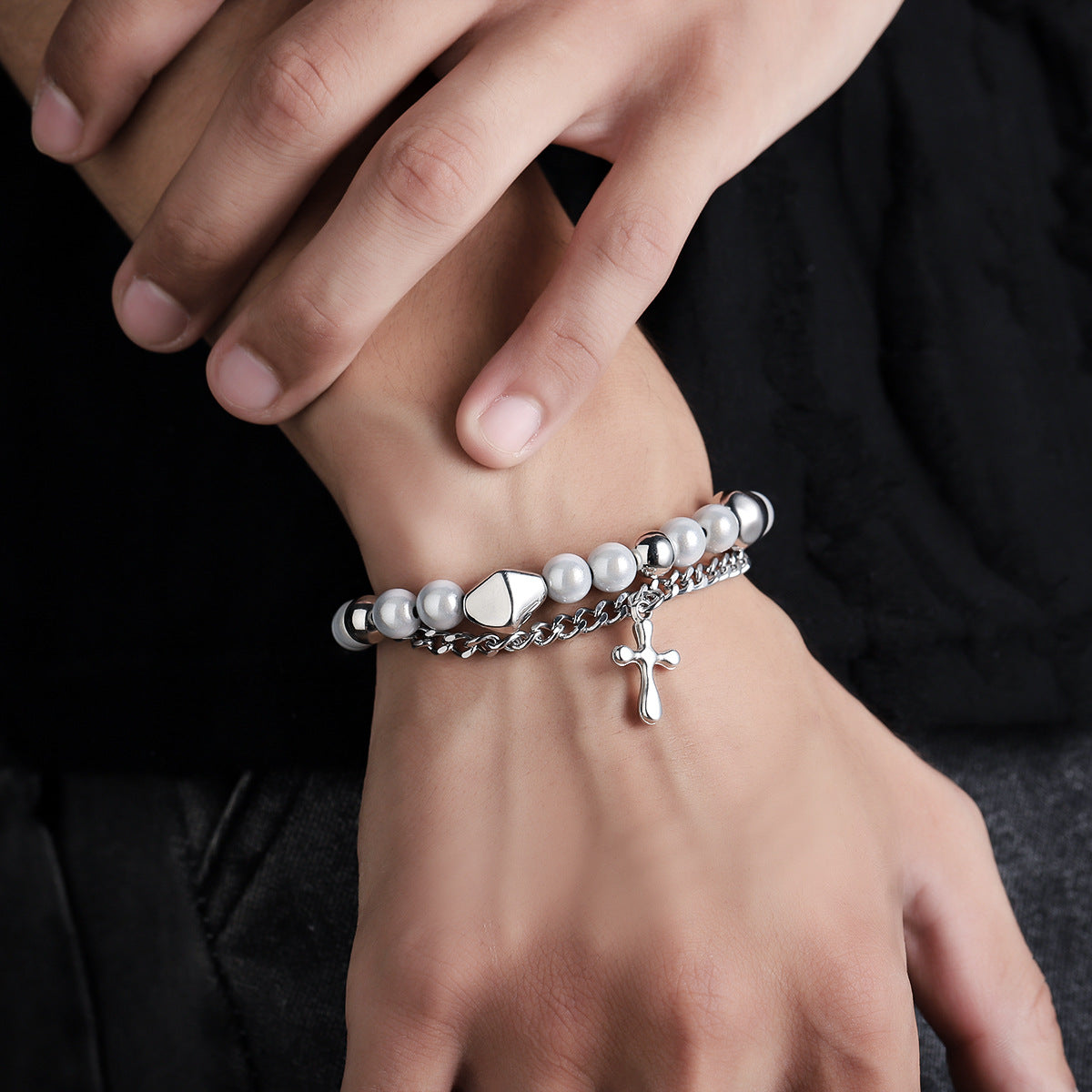 Women's & Men's Titanium Steel No Fading High-grade Versatile Affordable Bracelet