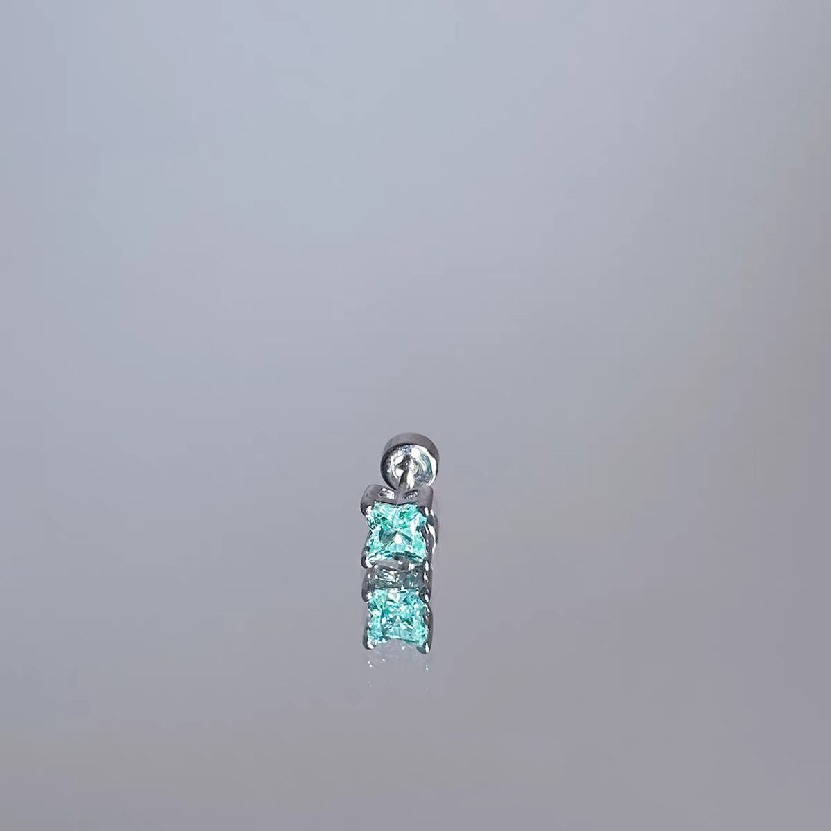 Pa Green Zirconium Umbilicaria Bone Nail Collection Earrings