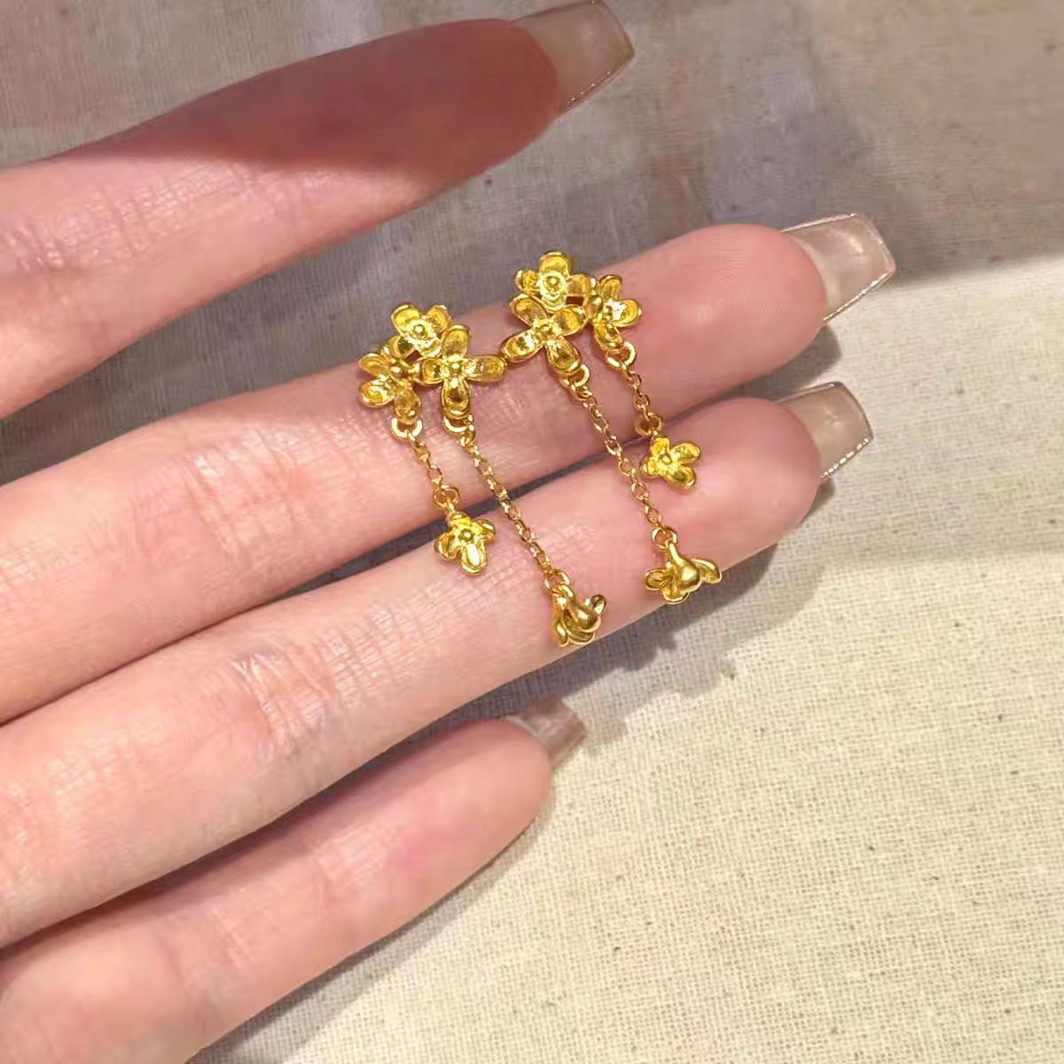 Small Osmanthus Ear Show Temperament Taste Niche Stud Earrings