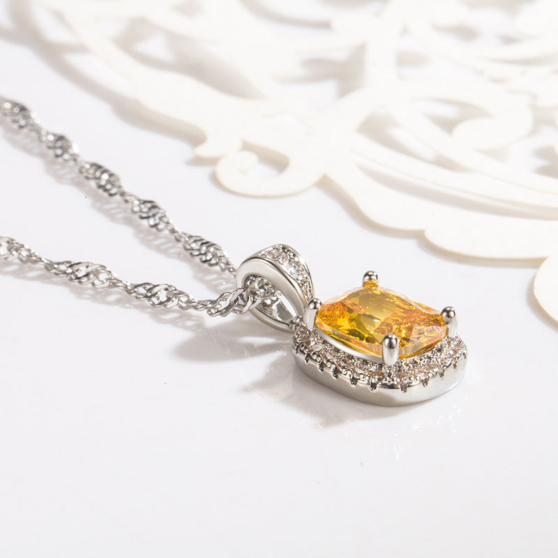 Women's Fashion Simple Gem Square Clavicle Chain Pendant