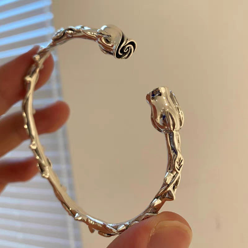 Broadcast Sier High Sense Retro With Opening Thorn Rose Design Bracelets