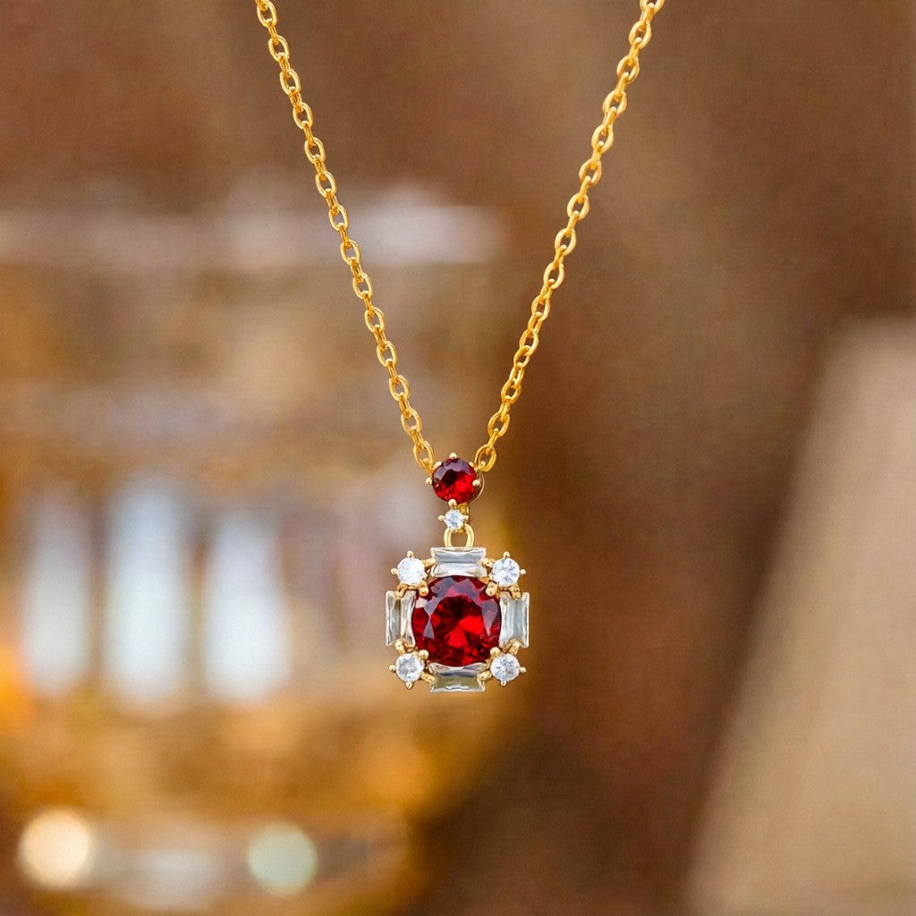 Steel Female Micro Inlaid Pink Diamond Necklace