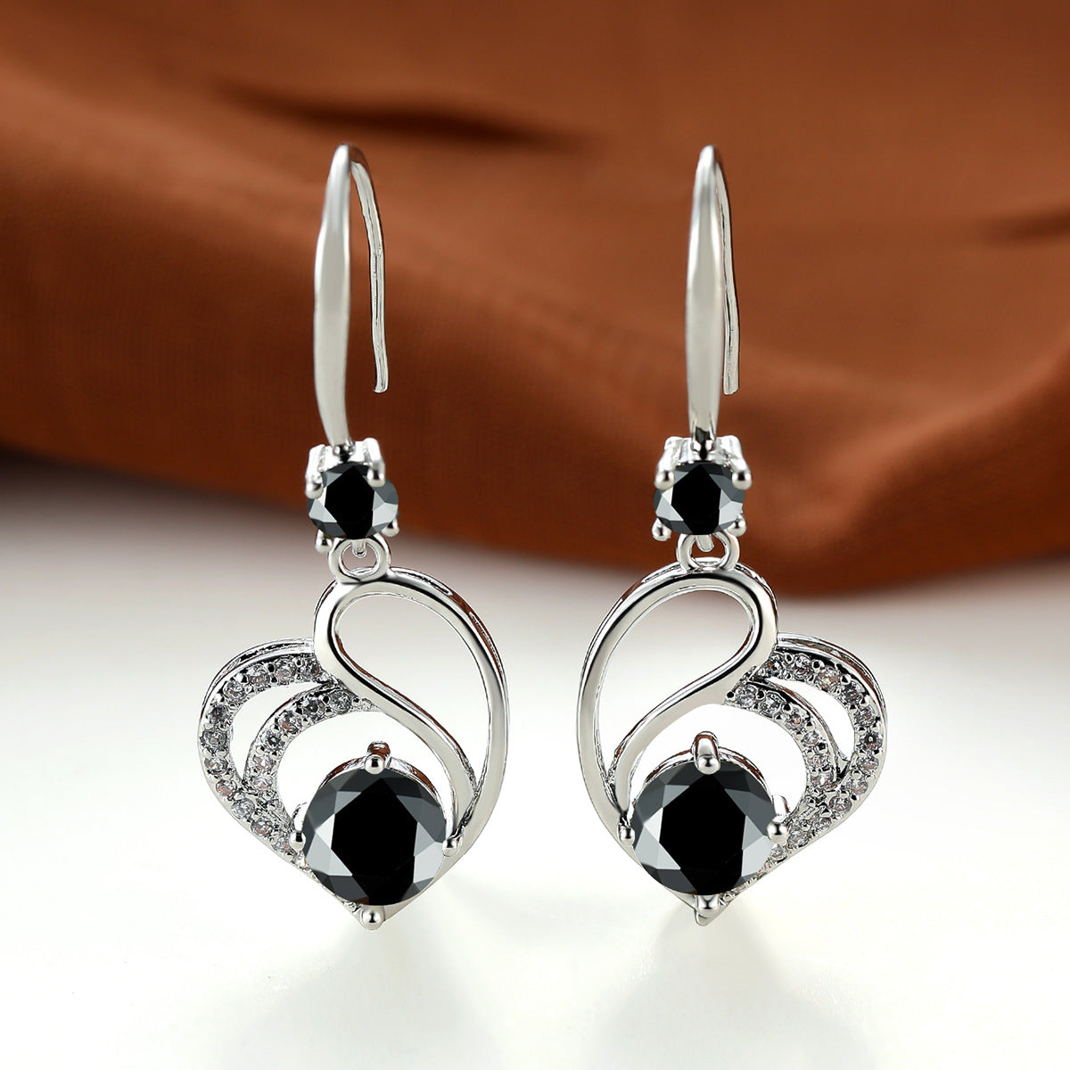 Heart-shaped Mid-length Eardrops Female Korean Exquisite Earrings