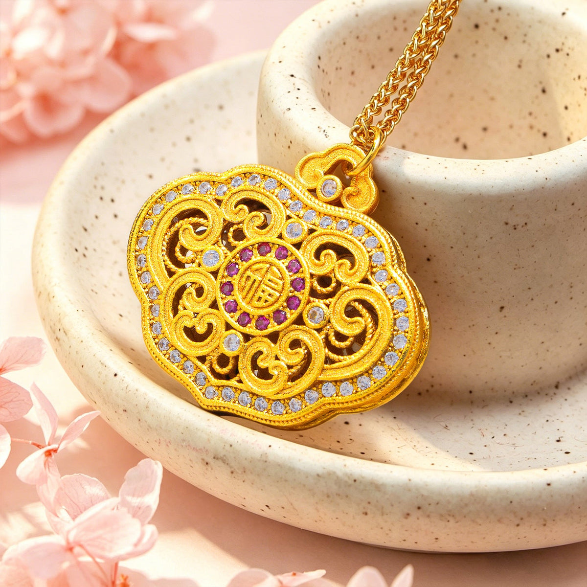 Of Good Ancient Style High-grade Vintage Necklaces