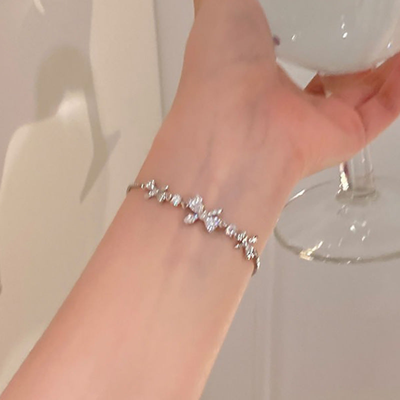 Unique Design Planet Advanced Sense Special Interest Light Luxury Hand Bracelets