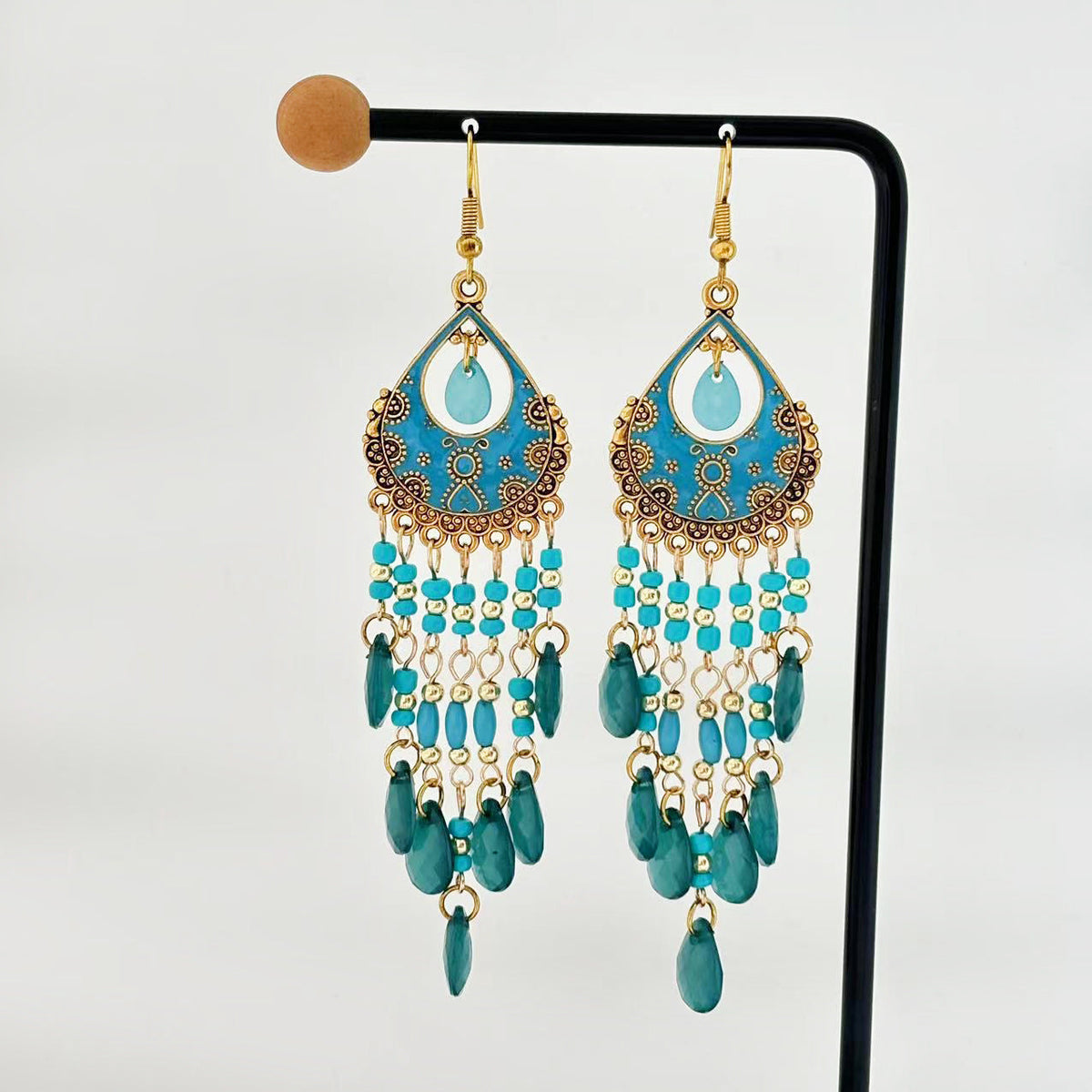 Women's Bohemian Seaside Holiday National Style Crystal Exaggerated Earrings