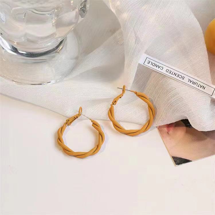 Women's Sier Needle Circle Twist For Graceful Fashionable Metal High-grade Earrings
