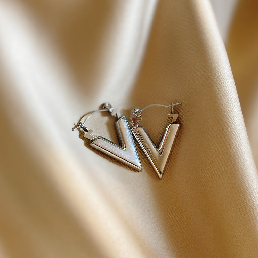 Personality Triangle Simple Graceful Metal Quality Fashion Trendy Niche Word Rings