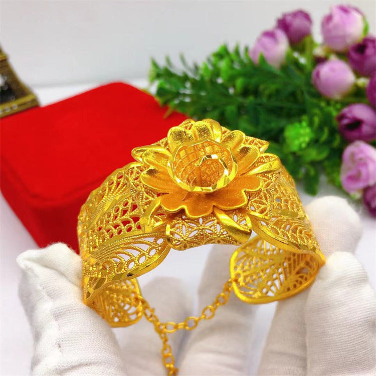 Women's Plated Vietnam Placer Open Chain Flower Bracelet