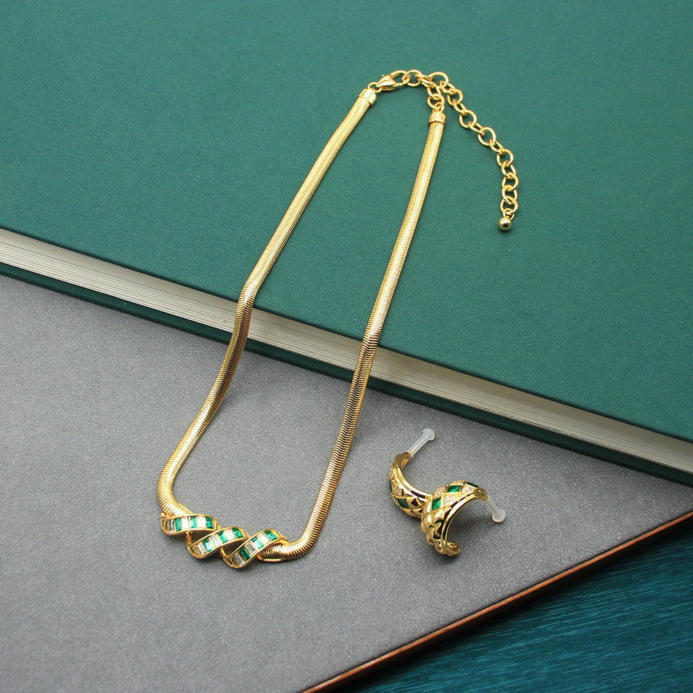 Snake Bones Chain Green Zircon Shaped Copper Plated Gold Light Necklaces