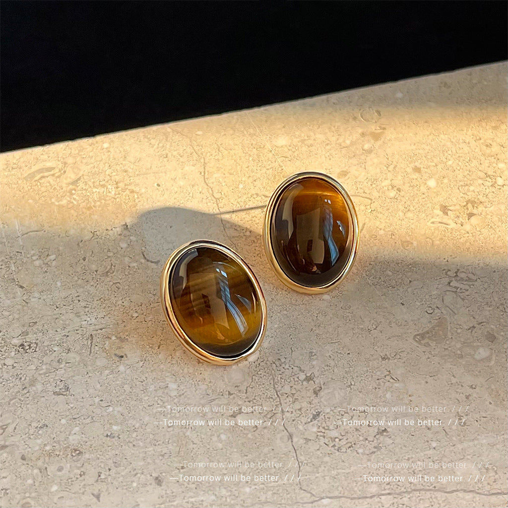 Women's Oval Tigereye For Stylish Elegant Light Luxury Stud Earrings