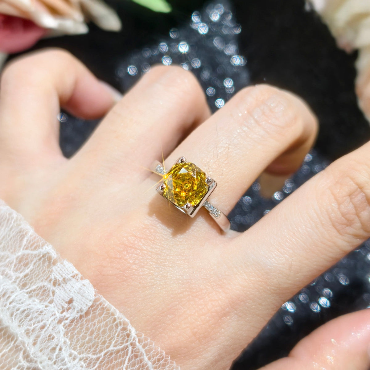 Rose Cut Golden Zirconium Octagonal Rhinestone Opening Pendant
