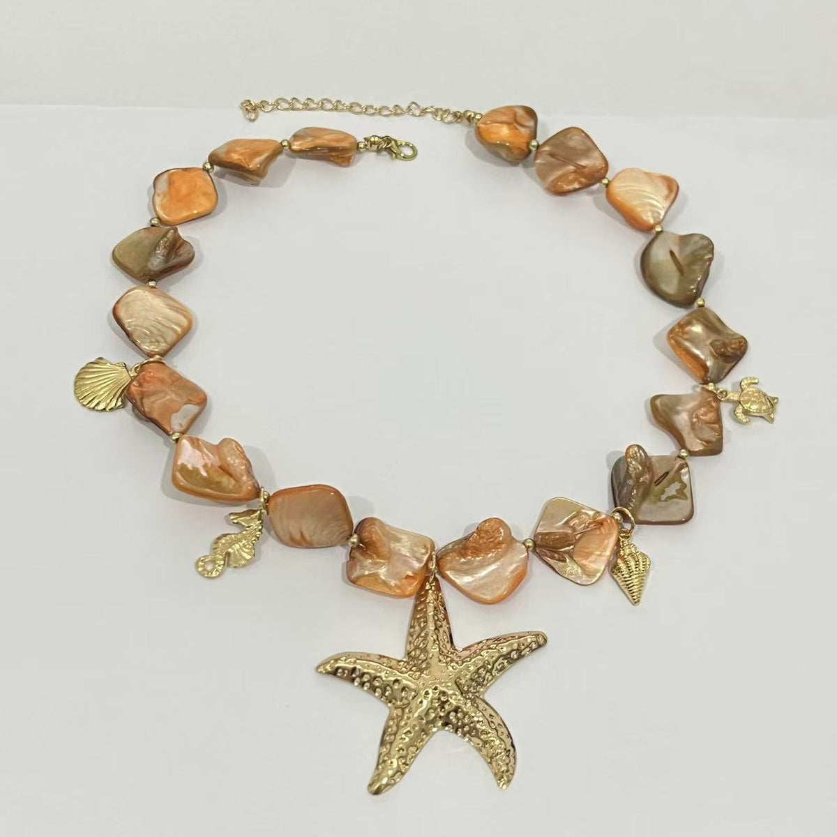 Women's Exaggerated Personalized Vacation Style Shell Simple Necklaces