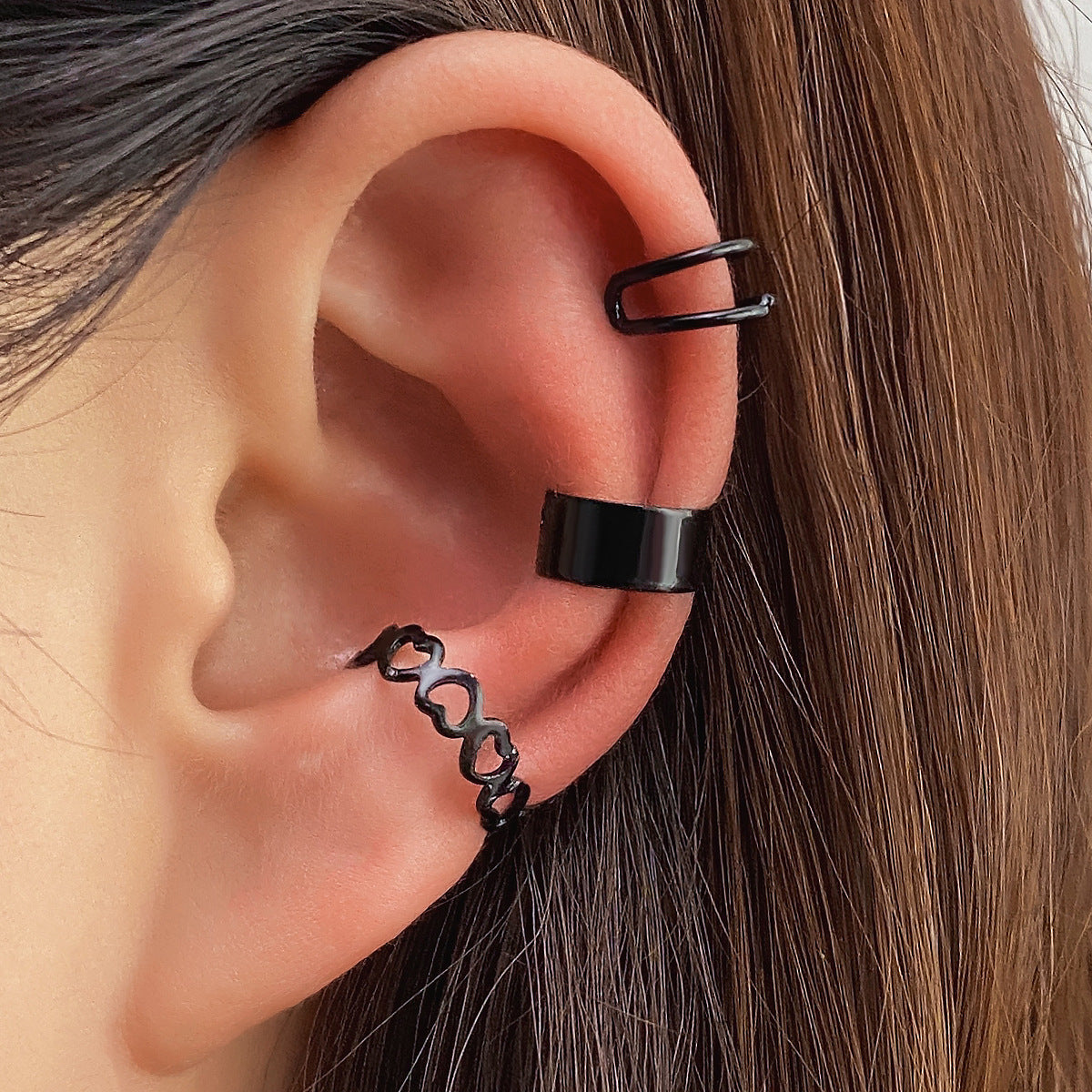 Chain Love Wide Glossy Twist With Diamond Ear Clip