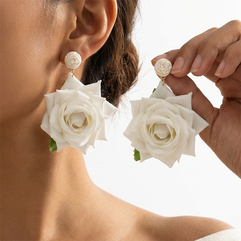 Women's Artificial Flower Light Luxury High-grade Temperament Sweet Earrings