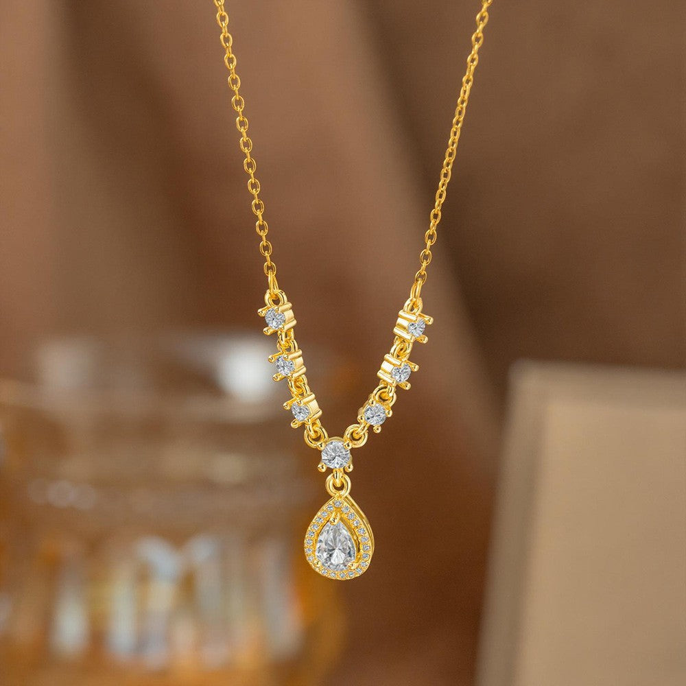 Steel Female Micro Inlaid Pink Diamond Necklace