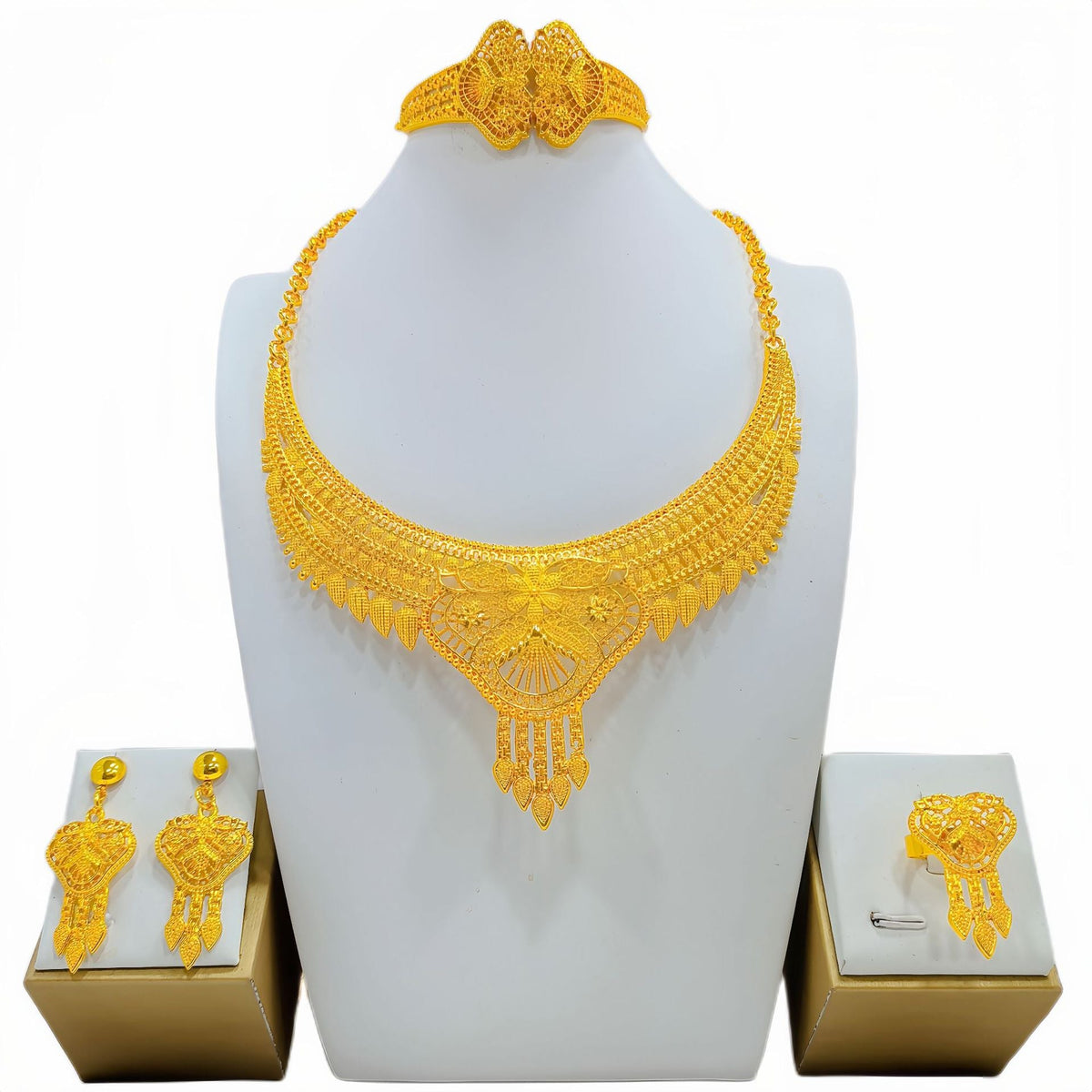 Casual Versatile Graceful Women's Gold-plated Bridal Jewelry Set