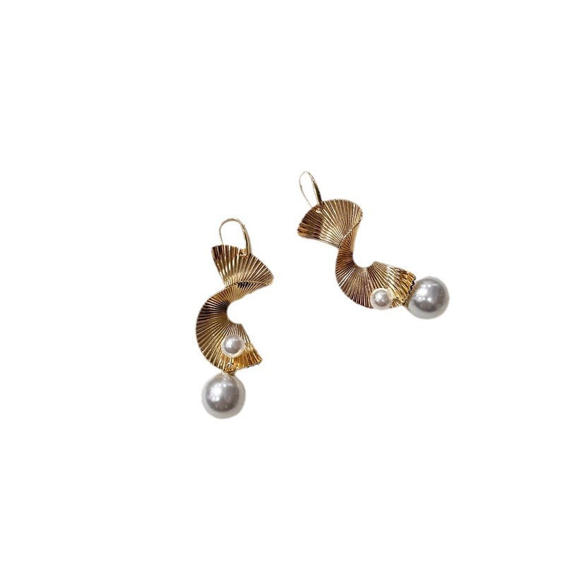 Style Wave Fan-shaped Pearl Tassel Eardrops Retro Affordable Luxury Metal Earrings