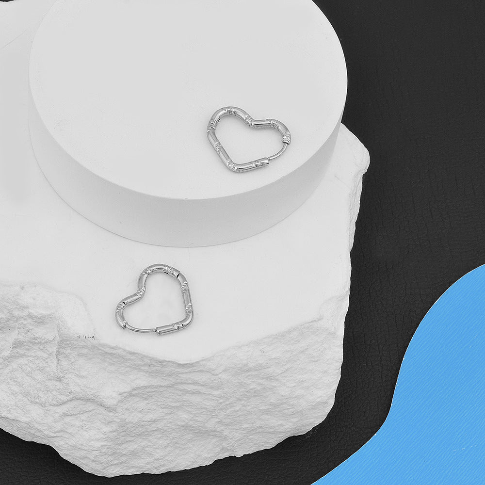 Women's & Men's Stainless Steel Heart-shaped Indentation Advanced Niche Rings