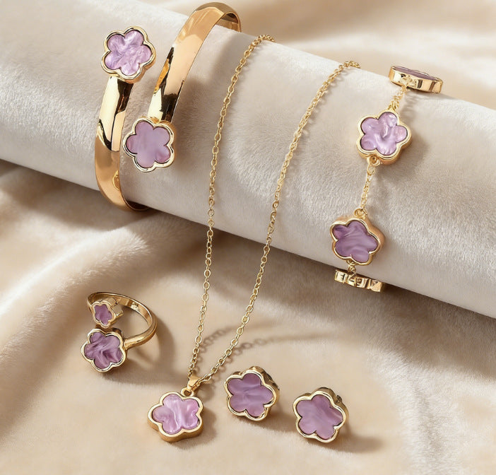 Women's Lucky Four-leaf Clover Five Petal Flower Bracelets