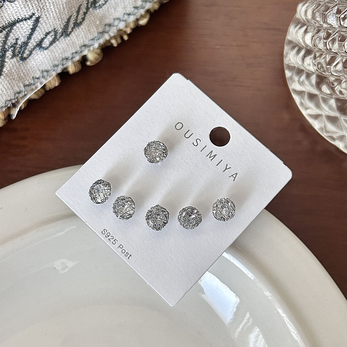 Micro Diamond Zircon Simple Niche Temperament Earrings