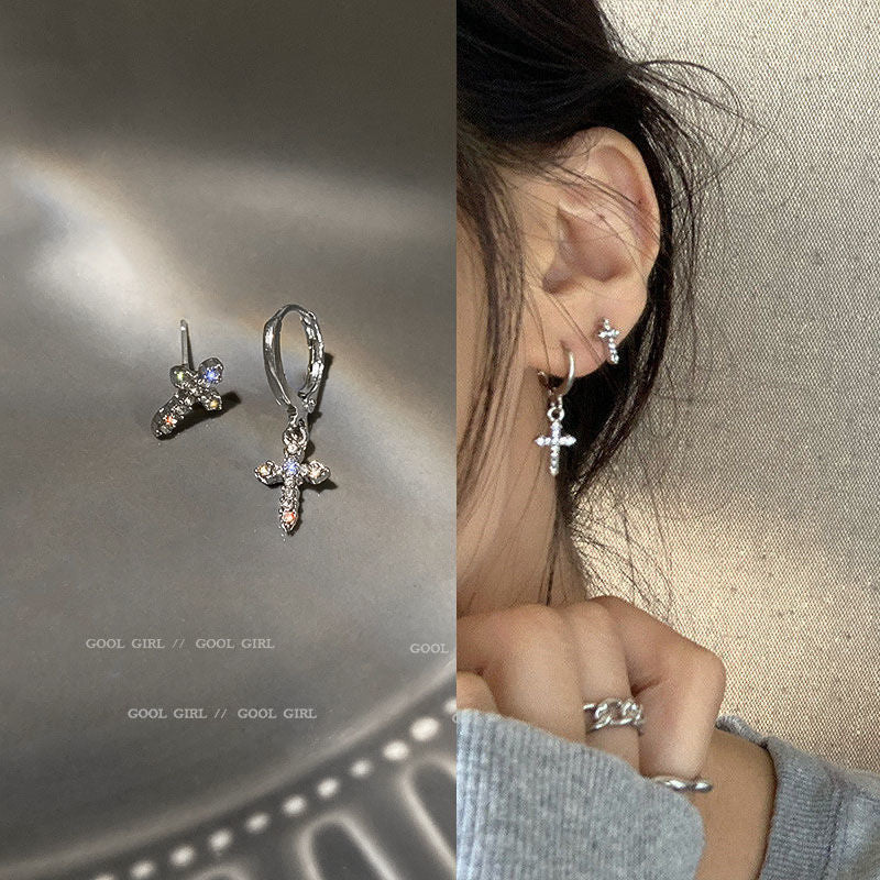 Sier Needle Asymmetric Cross Style Temperament Ear Clip Cold Earrings