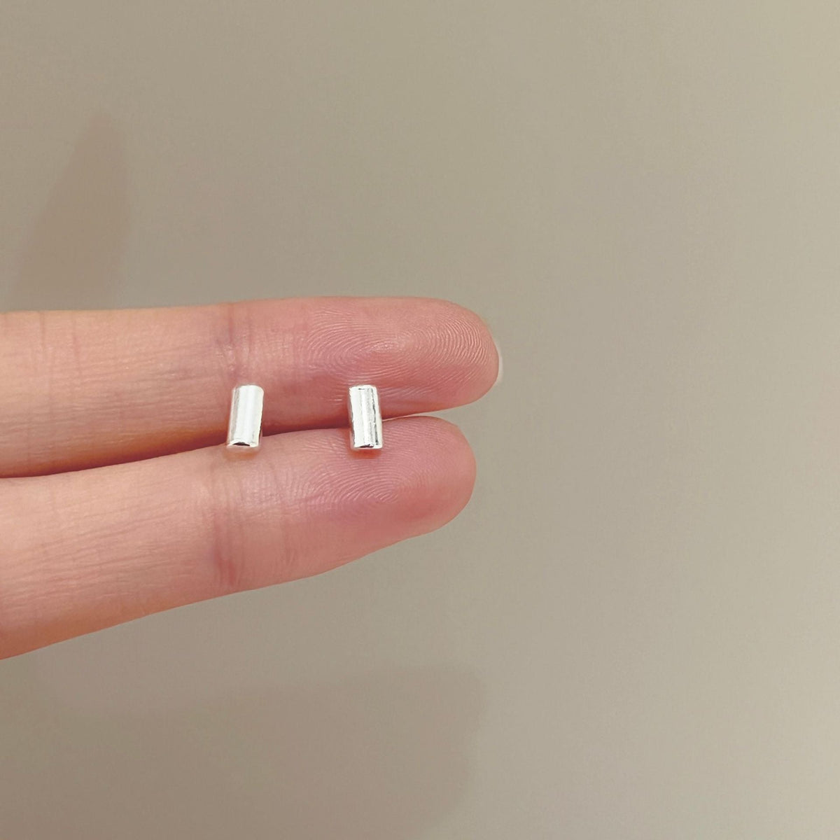 High-grade Bow Small Sier-plated Geometric Korean Earrings