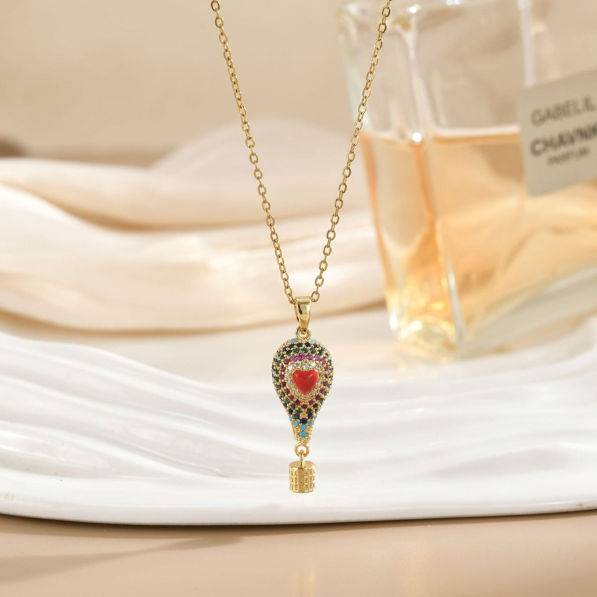 South America Turkey Three-dimensional Hot Air Balloon Female Affordable Luxury Pendants