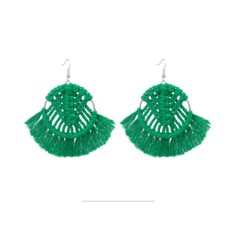 Women's High-grade Sweet Flowers Raffia Fashion Hand-knitted Earrings