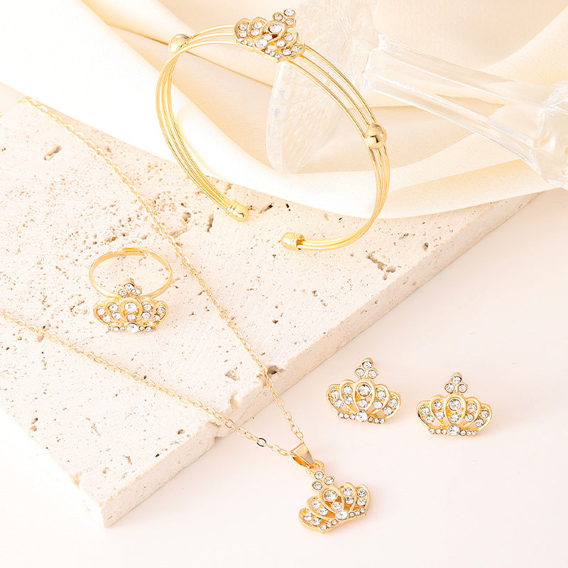 Fashion Retro Crown Temperamental Minority High-grade Jewelry Set