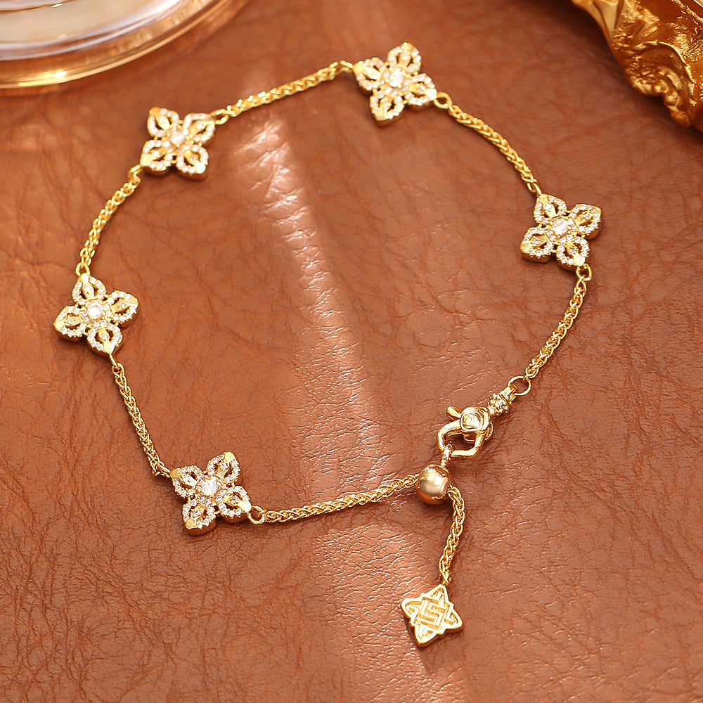 High-grade Shiny Zircon Clover Fashion Fresh Sweet Style Temperament Bracelet