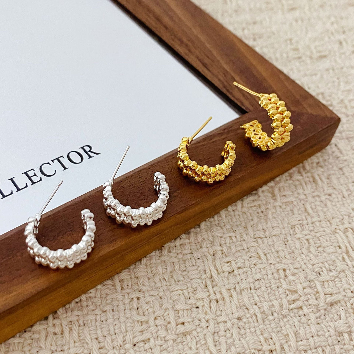 Women's Copper Gold-plated Korean Style Shaped For Design Simple Stud Earrings