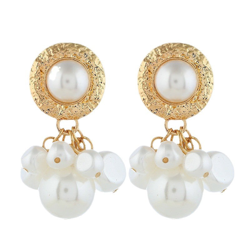 Popular String Of Irregular Size Pearl Earrings