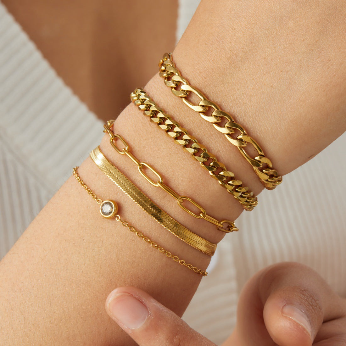 Fashionable Layered Wear Cuban Link Chain Cross Gold-plated Stainless Steel Bracelet