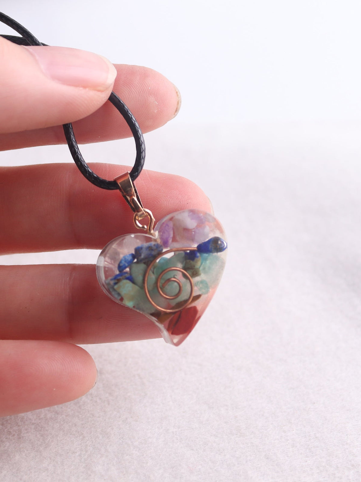 Beautiful Classy Natural Gravel Synthetic Crystal Pendant