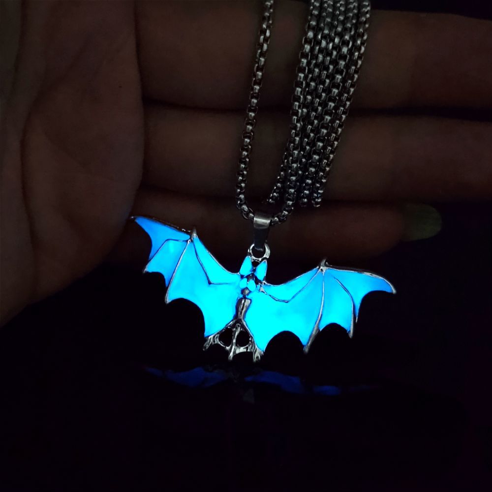 Dark Luminous Vampire Bat Cool Street Pendants