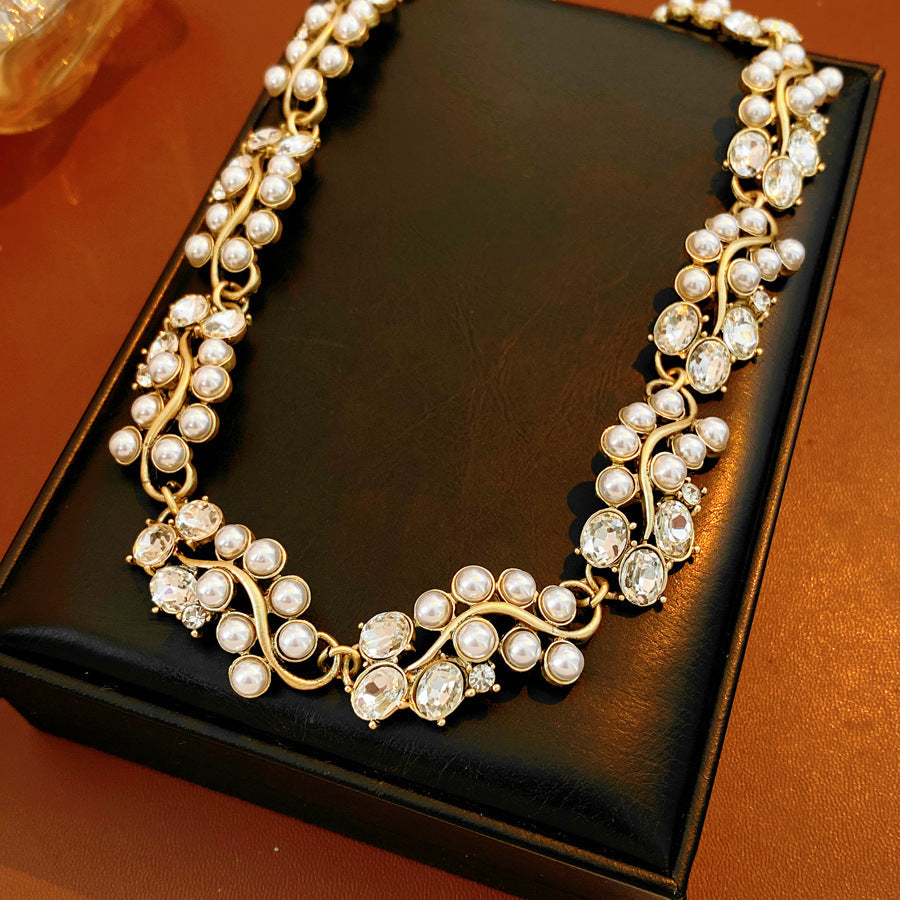Pearl Light Luxury Minority Clavicle Chain Jewelry Set