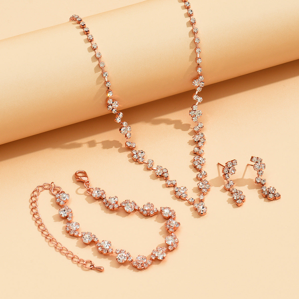 Casual Ear Three-piece Rose Gold Supply Jewelry Set
