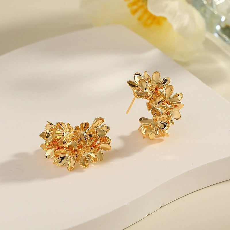 Women's Flowers Brocade Bunch Golden Shaped French Fashion High-grade Retro Refined Stud Earrings