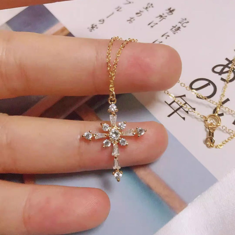Wood American Ion Gilded Rhinestone Zircon Cross Clavicle Necklace