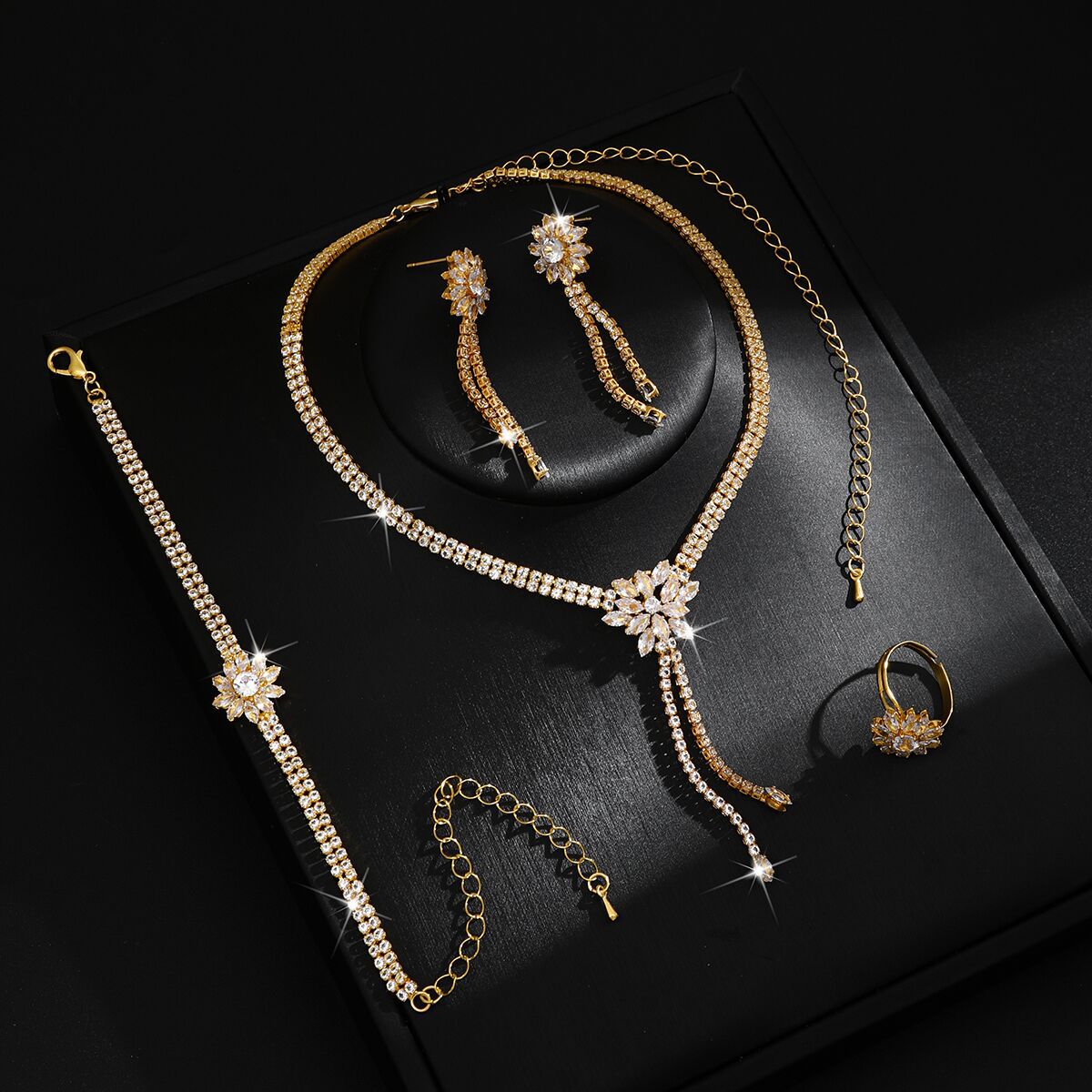 Women's Snowflake Tassel High Sense Wedding Light Jewelry Set